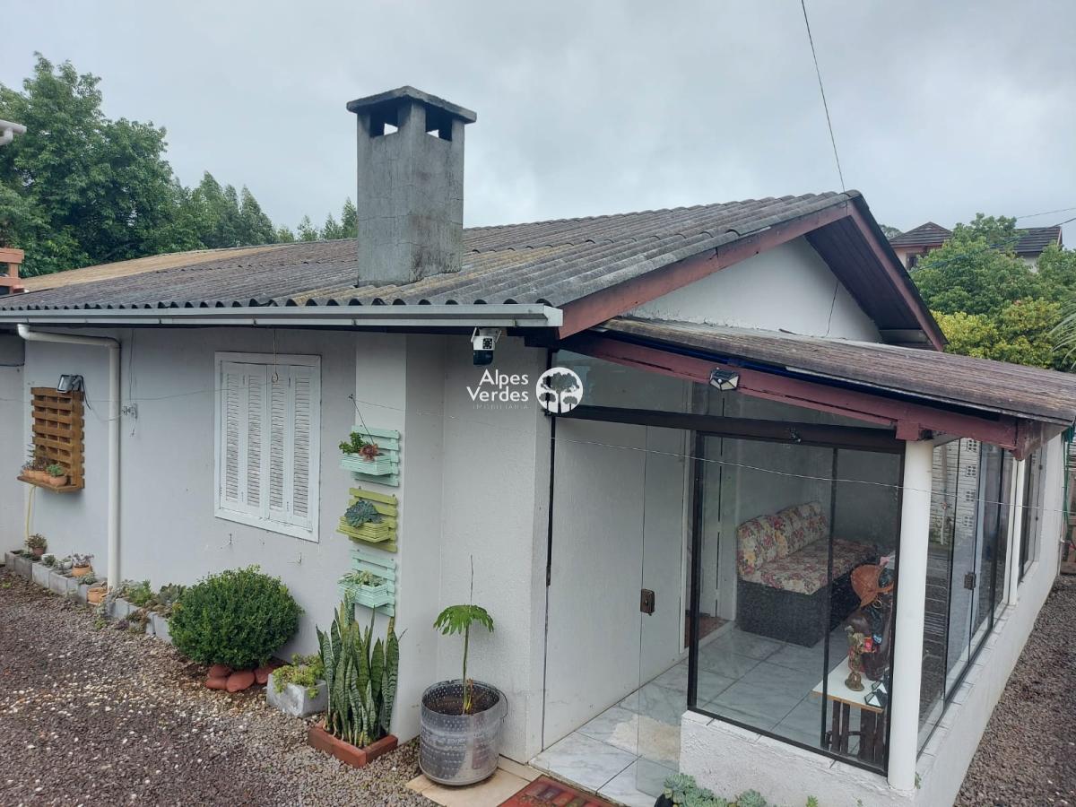 Casa à venda com 9 quartos, 243m² - Foto 6