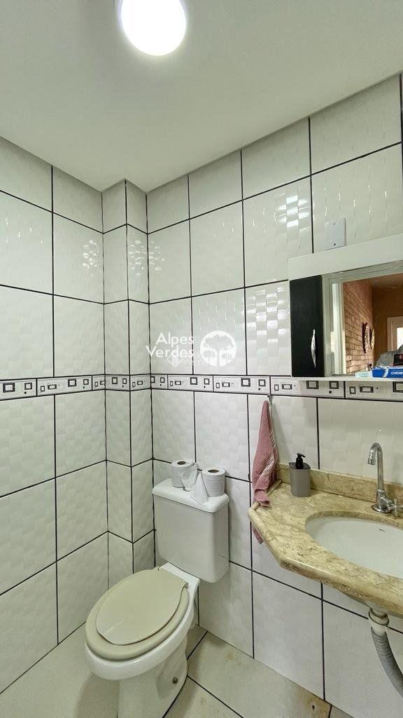 Casa à venda com 3 quartos, 250m² - Foto 18
