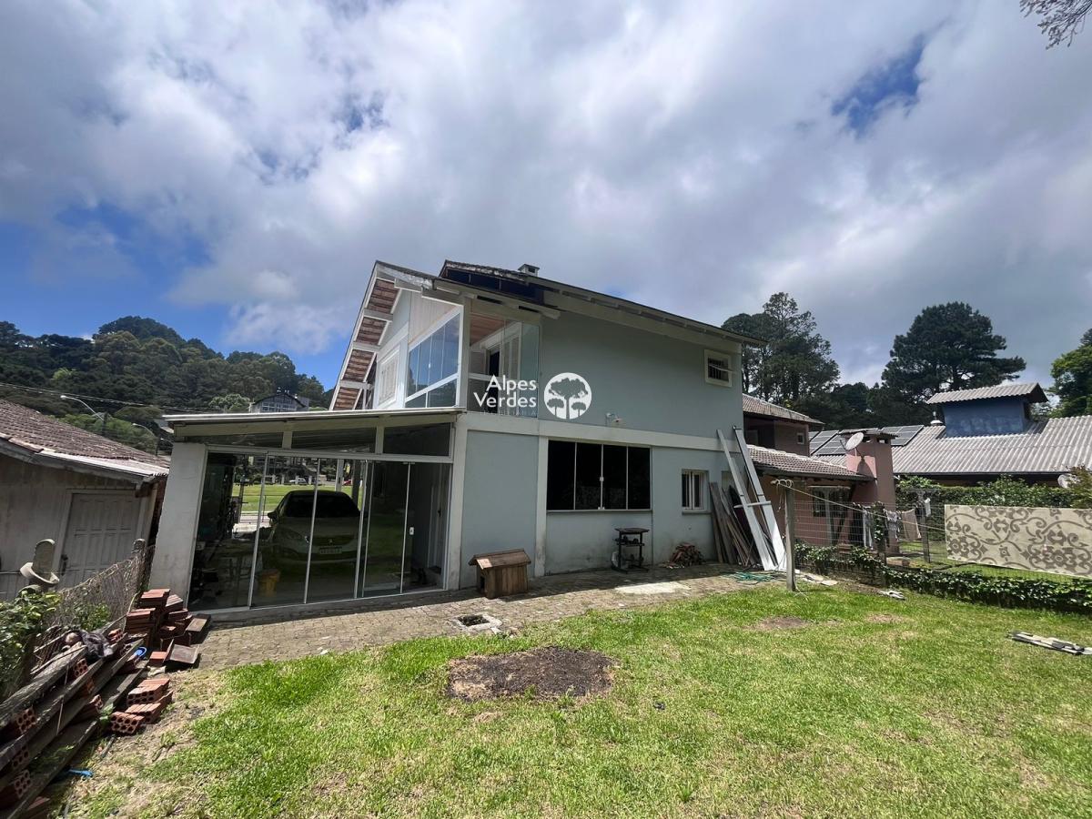 Casa à venda com 3 quartos, 250m² - Foto 5