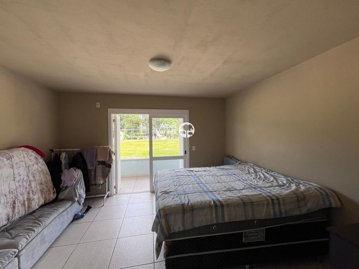 Casa à venda com 3 quartos, 250m² - Foto 25