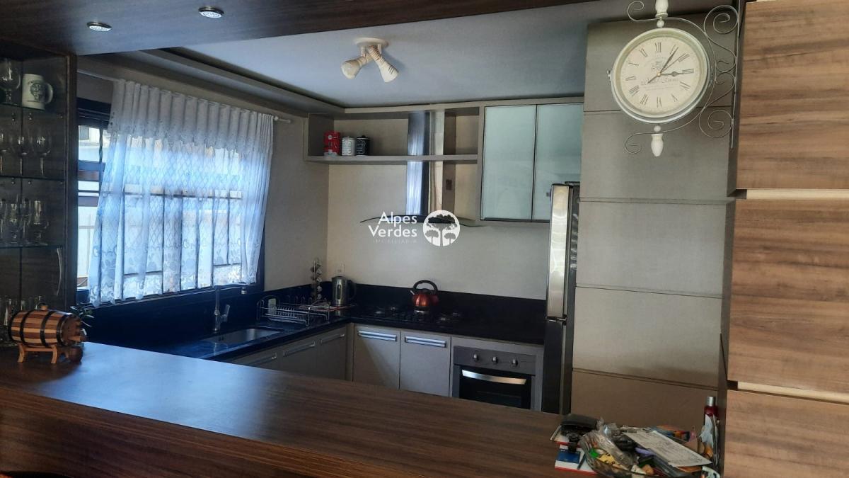 Casa à venda com 3 quartos, 205m² - Foto 3